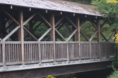 Red house bridge