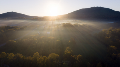 Hibriten Mountain Sunrise Leno...