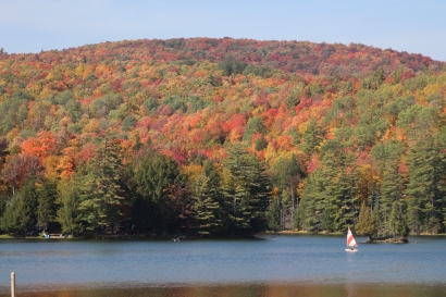 Sailboat on the lake